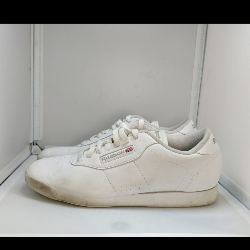 Reebok classics